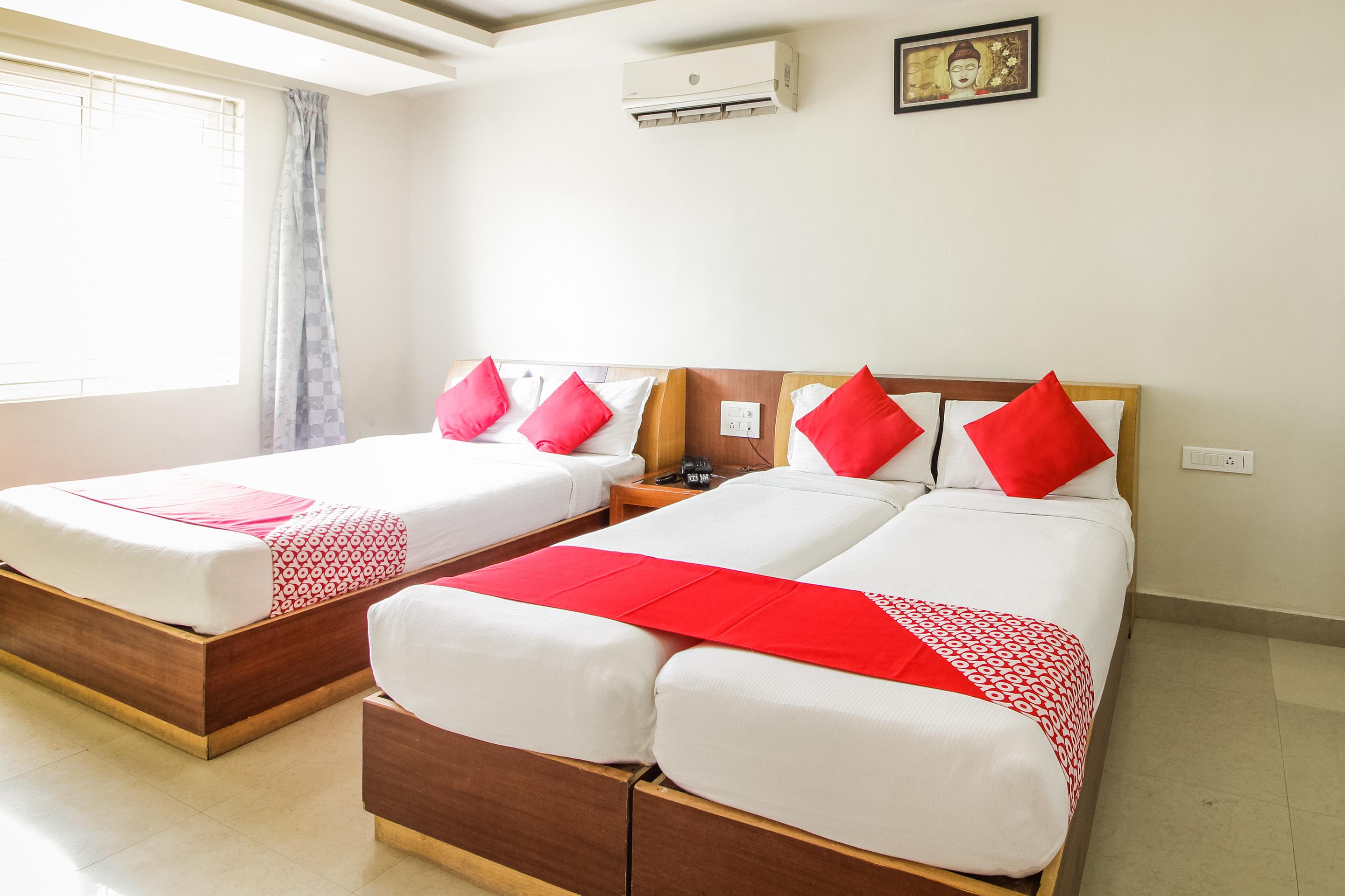 Hotel White Parrot Mysore Esterno foto