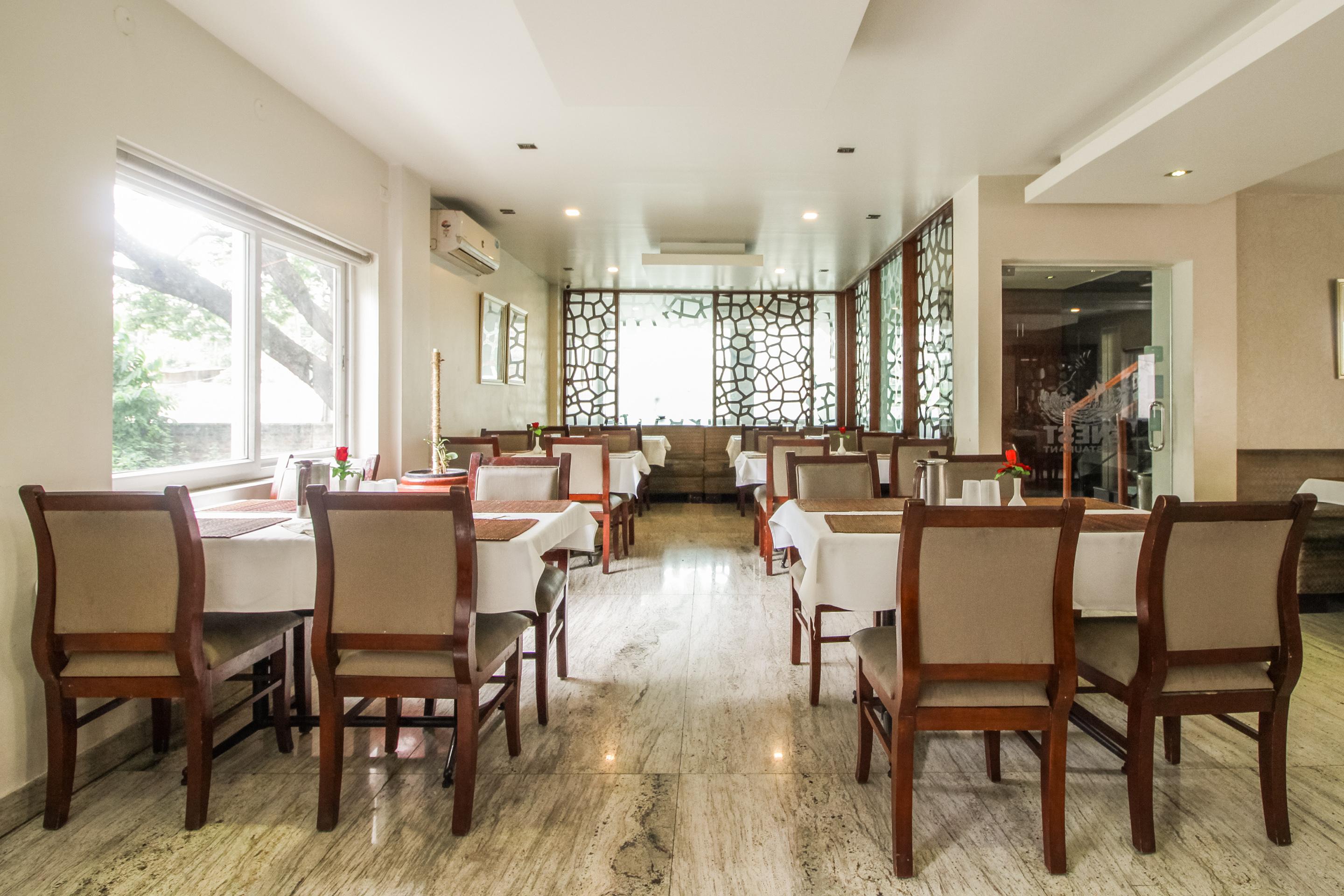 Hotel White Parrot Mysore Esterno foto