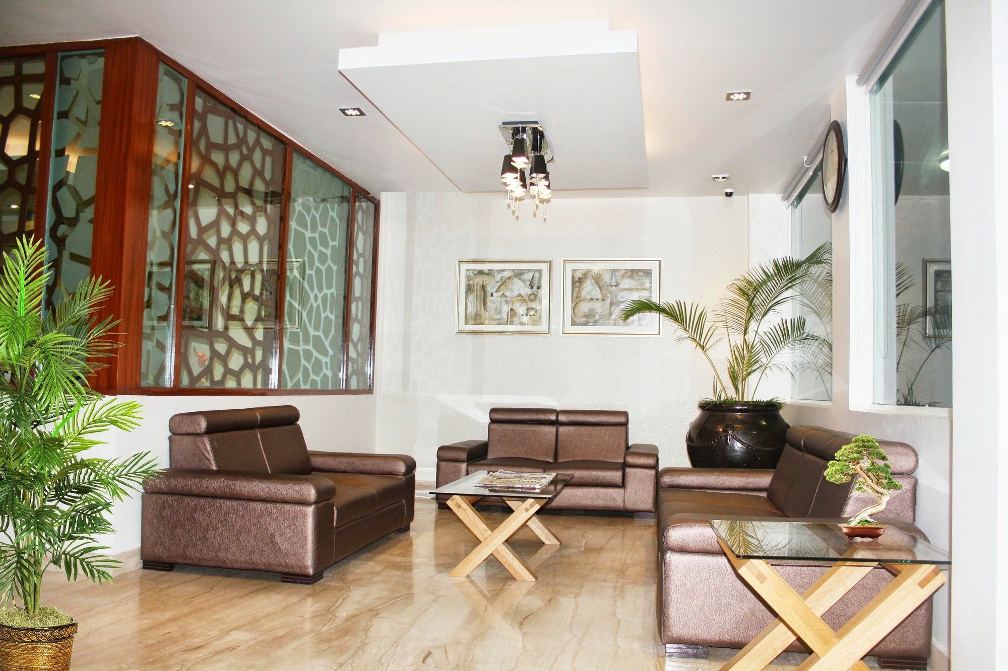 Hotel White Parrot Mysore Esterno foto